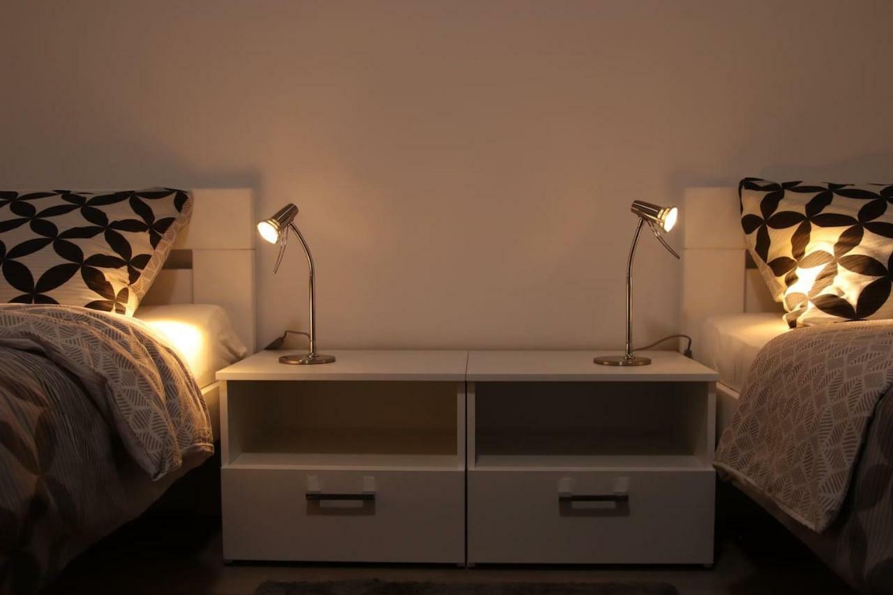 Apartman F&F Otočac Buitenkant foto